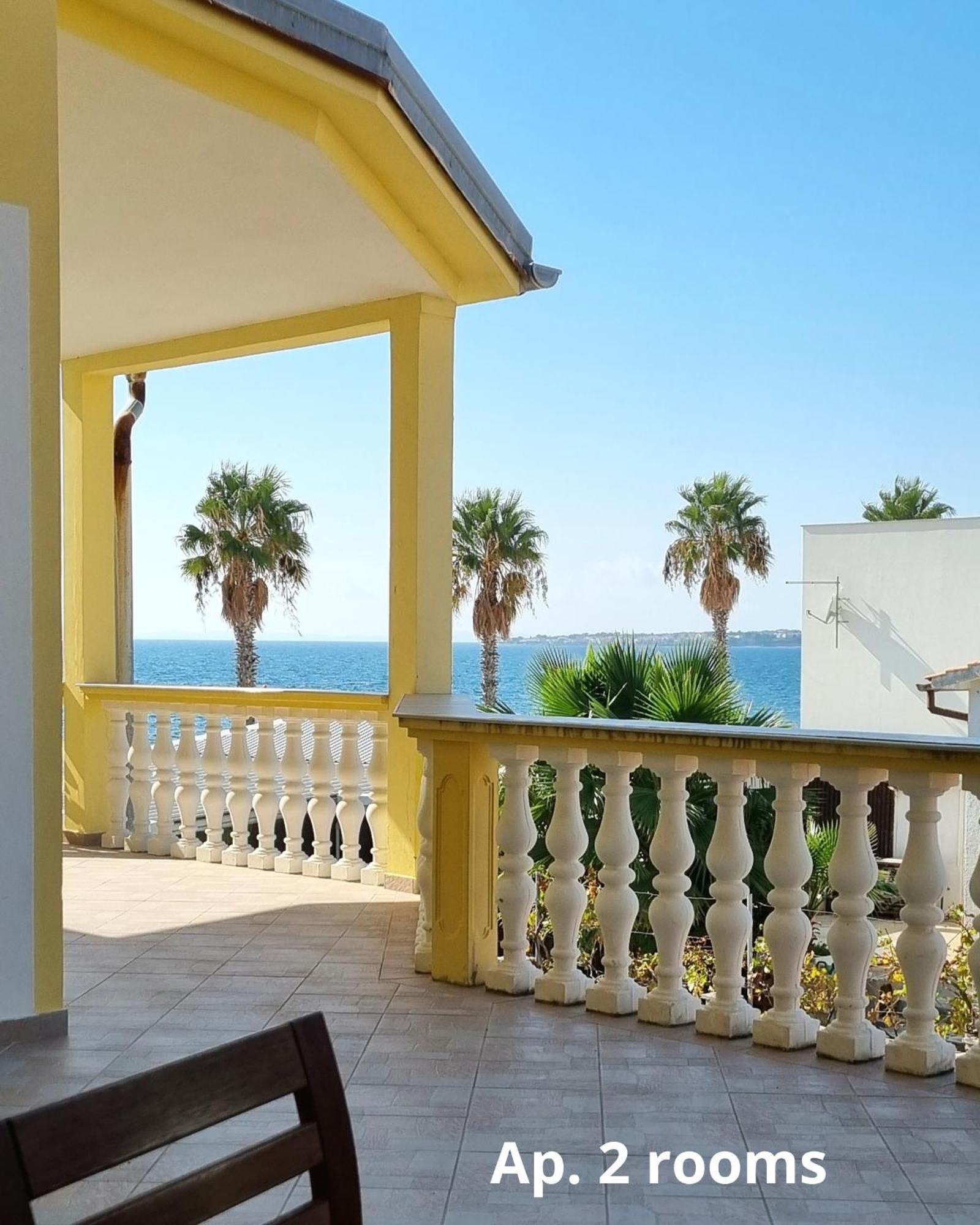 Deby Beach House Vir Exterior photo